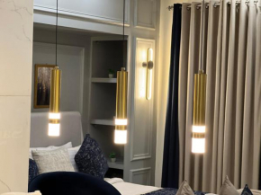 Gold Crest Luxury Appartments Facing The View- SH